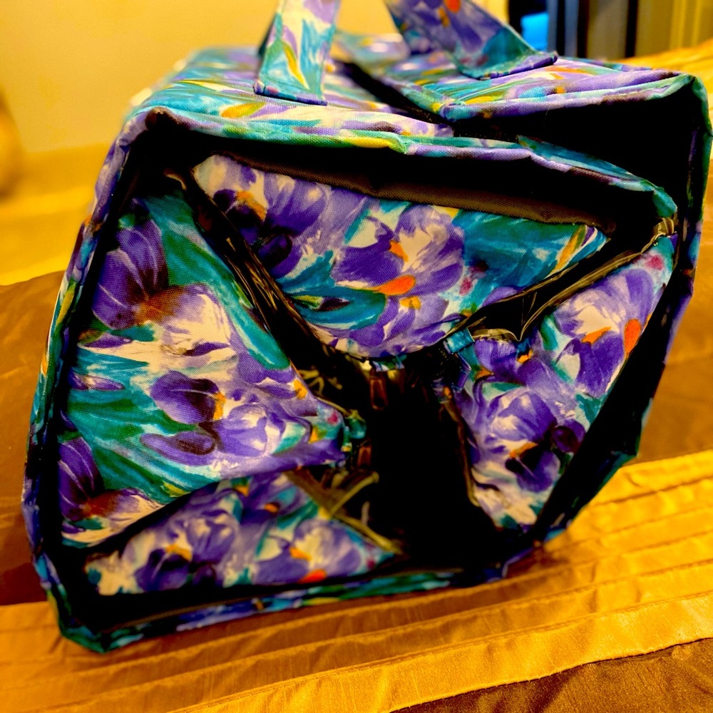 JM New York Makeup Organizer Bag - Picture 2 of 3